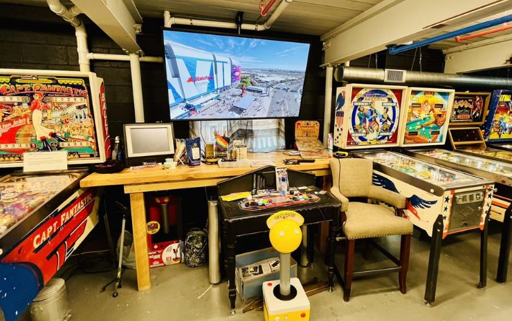 Electromagnetic Pinball Museum and Restoration 1