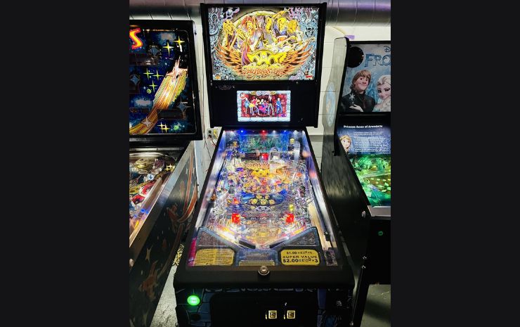 Electromagnetic Pinball Museum and Restoration 3