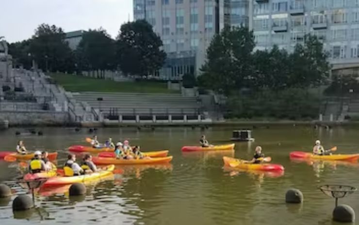 Providence Kayak 2